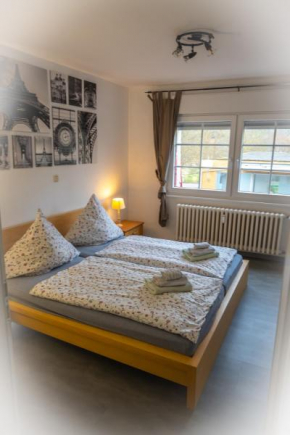Ferienwohnung & Apartment Am Steinbrunnen